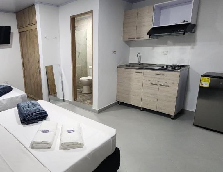 Hotel Medellin Calasanz Dış mekan fotoğraf