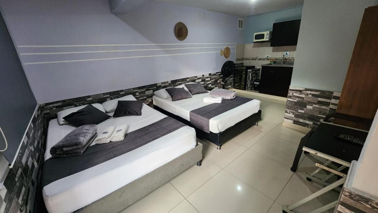 Hotel Medellin Calasanz Dış mekan fotoğraf