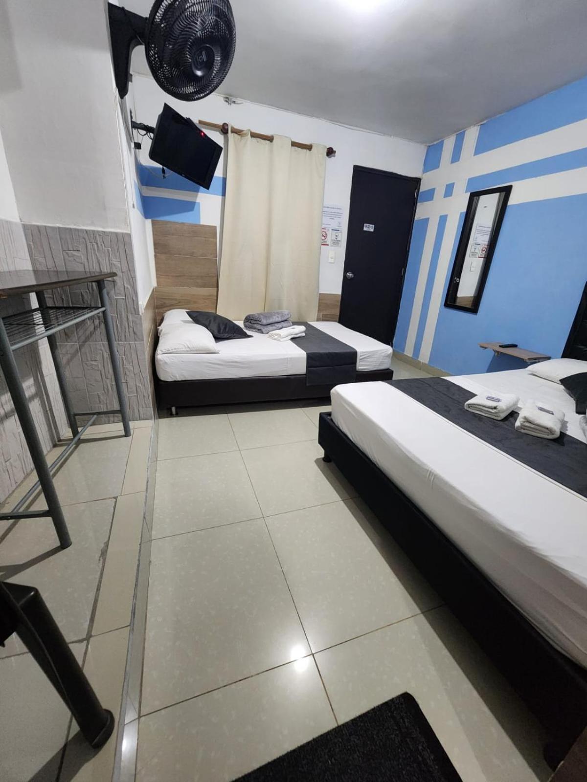 Hotel Medellin Calasanz Dış mekan fotoğraf