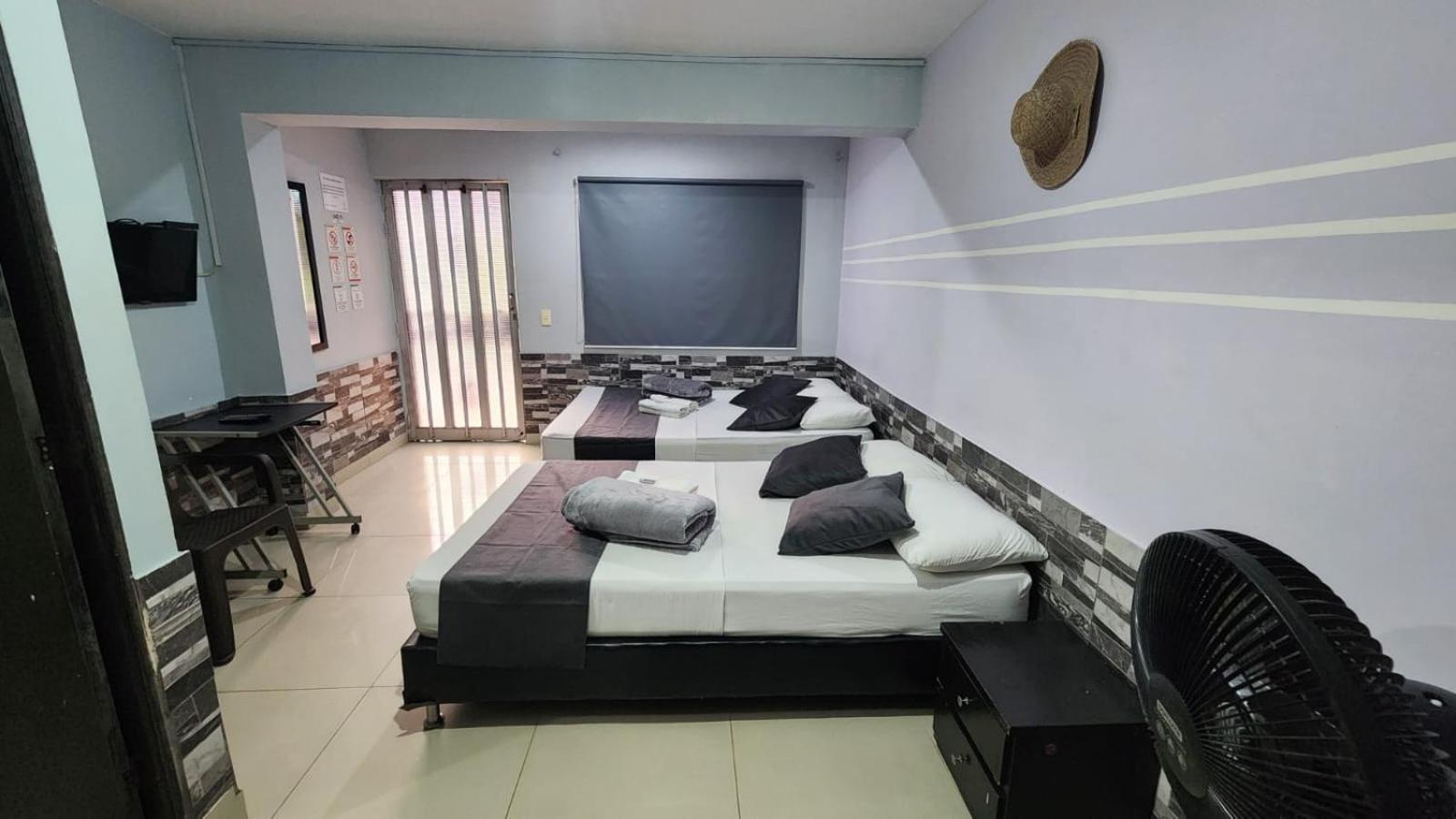 Hotel Medellin Calasanz Dış mekan fotoğraf