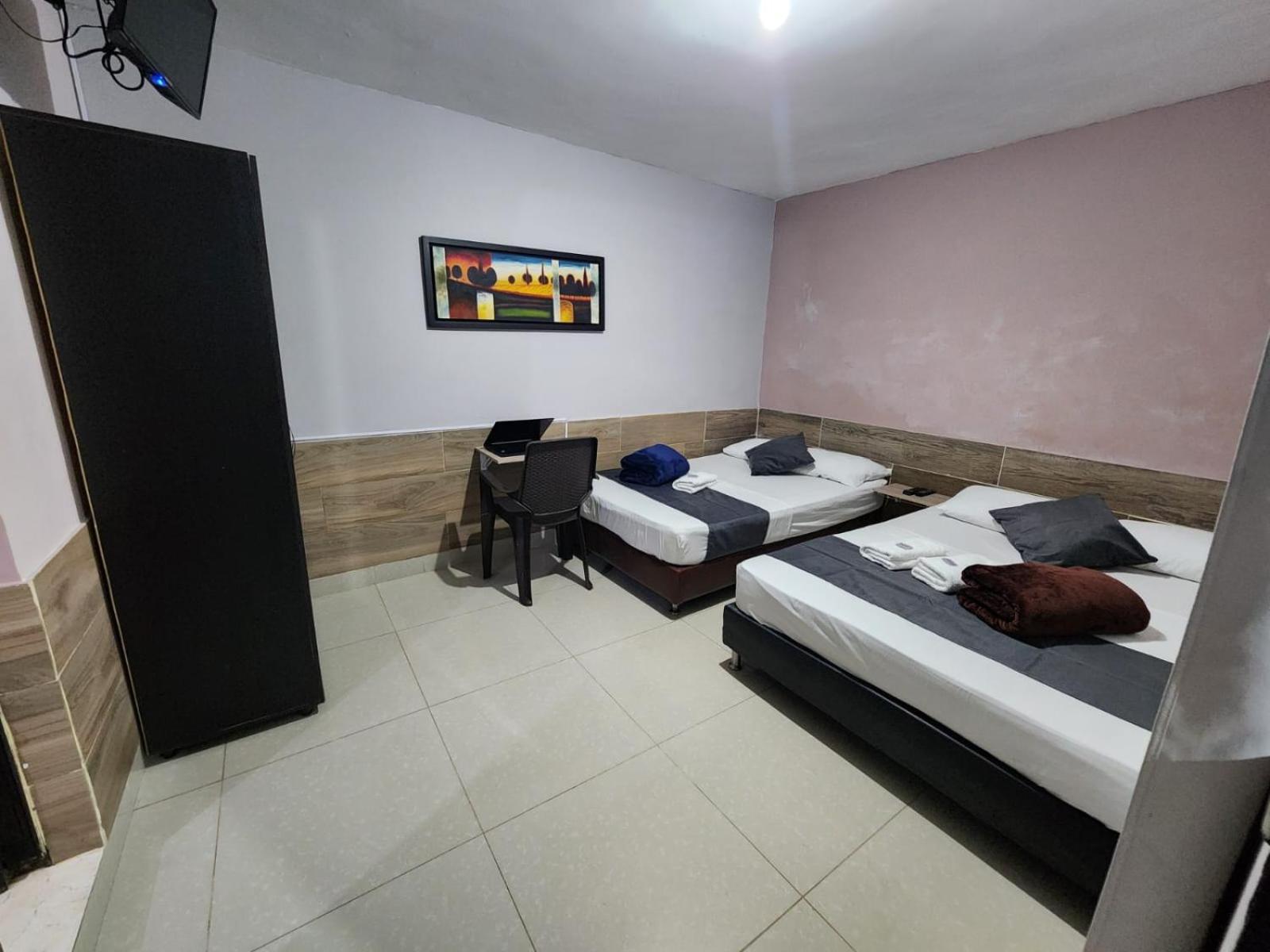 Hotel Medellin Calasanz Dış mekan fotoğraf