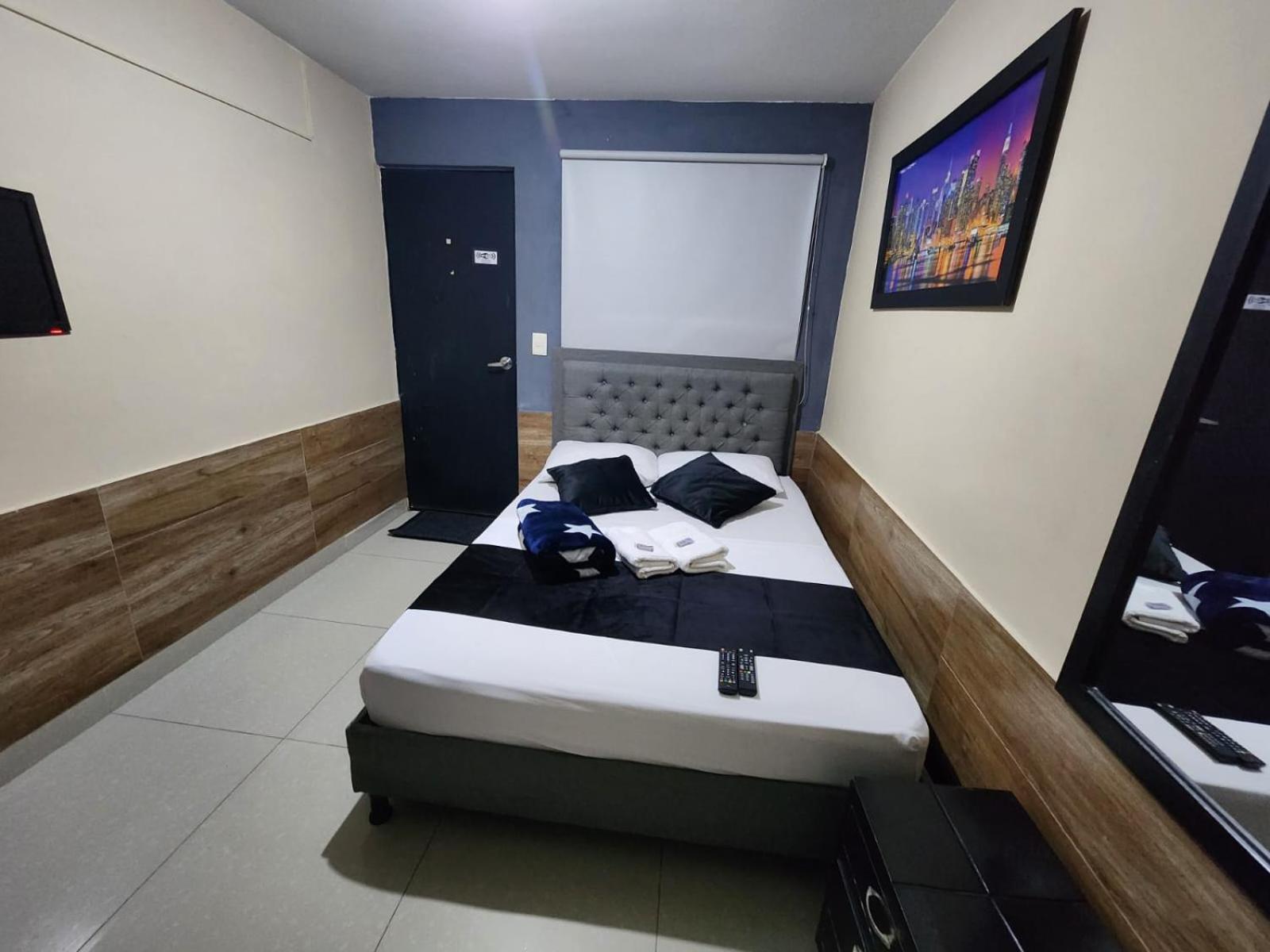 Hotel Medellin Calasanz Dış mekan fotoğraf